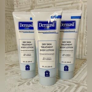 Lot of 3 Dermasil Labs Dry Skin Treatment Body Lotion 8 fl oz each